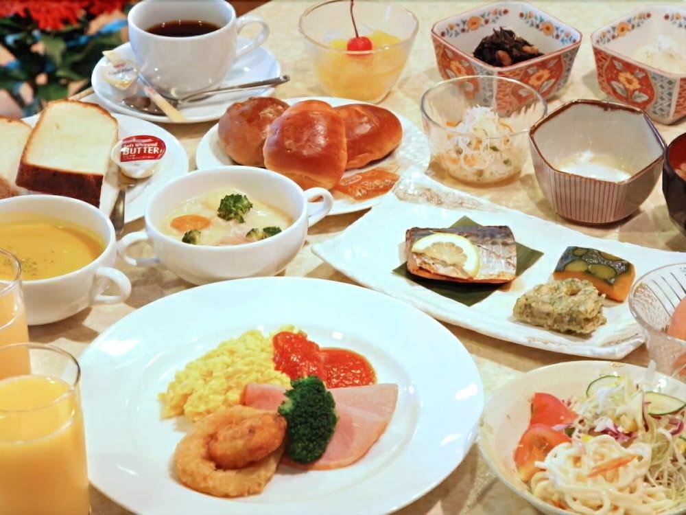 Hotel Vista Kumamoto Airport Ozu  Bagian luar foto